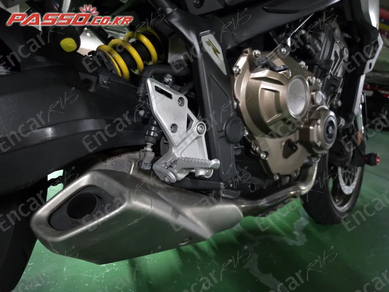 HONDA CB 650 R E-CLUTCH - фото 6