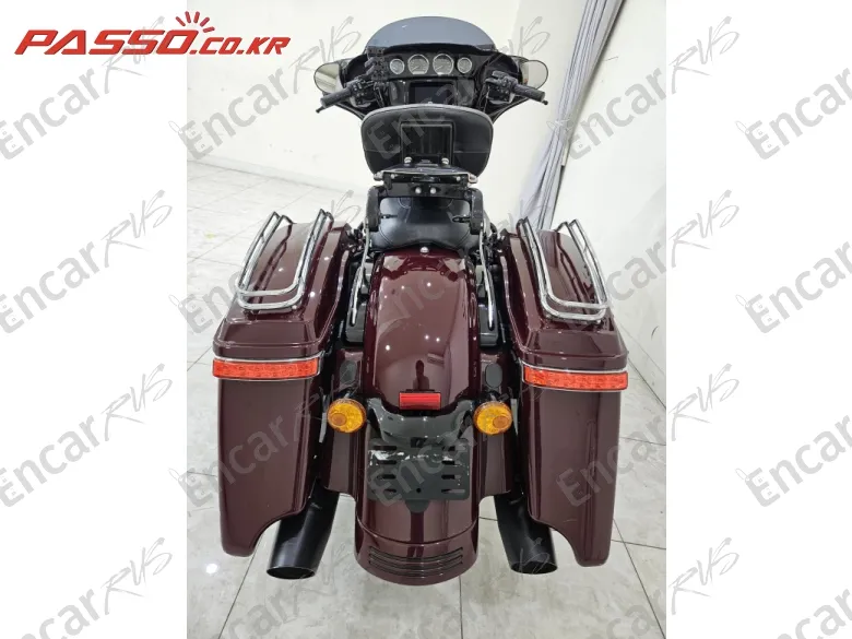 Harley-Davidson Flhxs Street Glide Special - фото 2