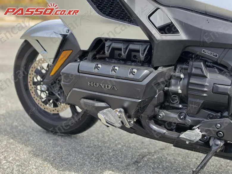 HONDA GOLDWING TOUR DCT AIRBAG - фото 4