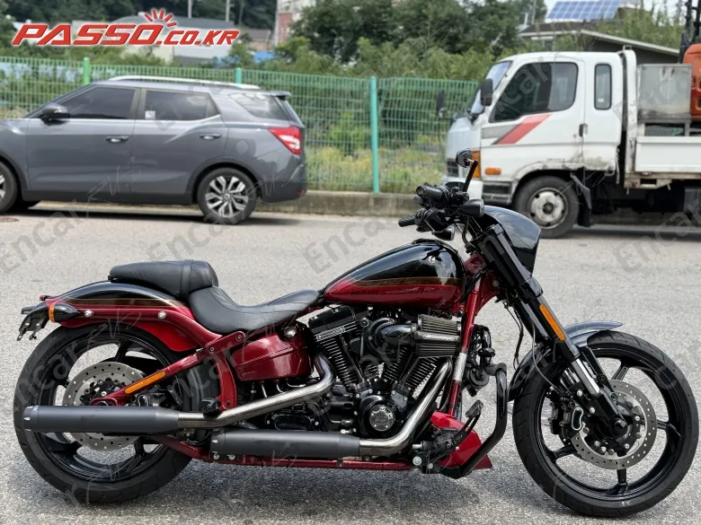 Harley-Davidson Cvo Breakout - фото 0