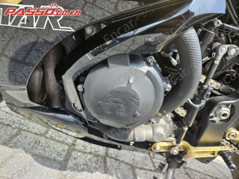 Suzuki Gsx R 1000 R Abs - фото 4