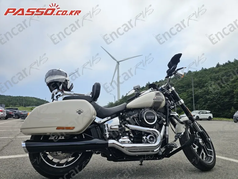 HARLEY-DAVIDSON SPORT GLIDE - фото 0