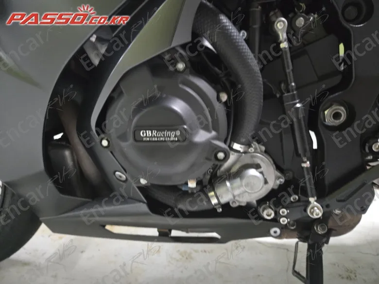 Suzuki Gsx R 1000 - фото 4