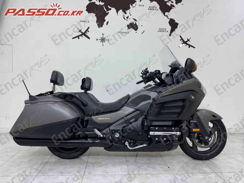 Honda Goldwing F6b - фото 0