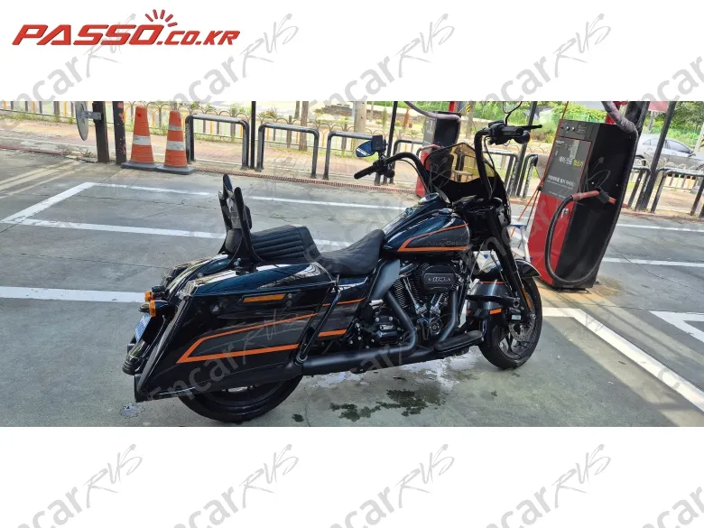 Harley-Davidson Road King Special - фото 1