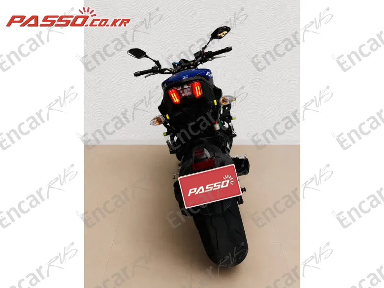 Yamaha Mt 09 - фото 2