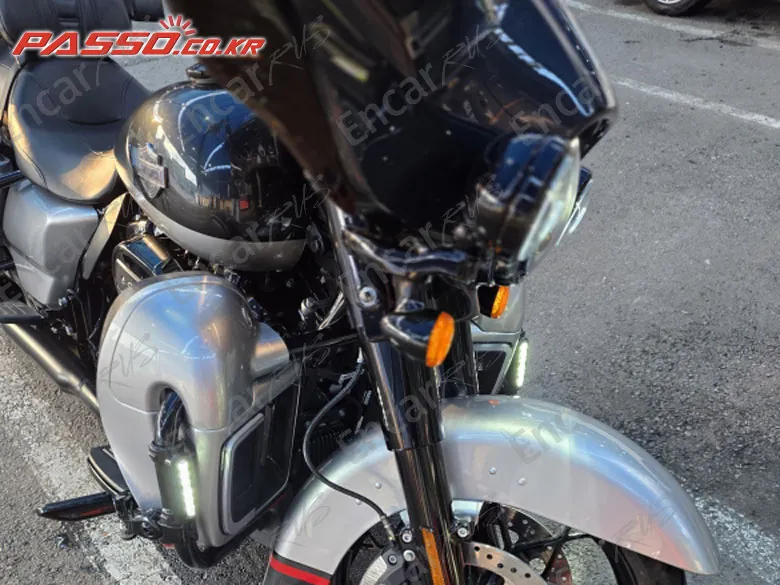Harley-Davidson Flhxs Street Glide Special - фото 0