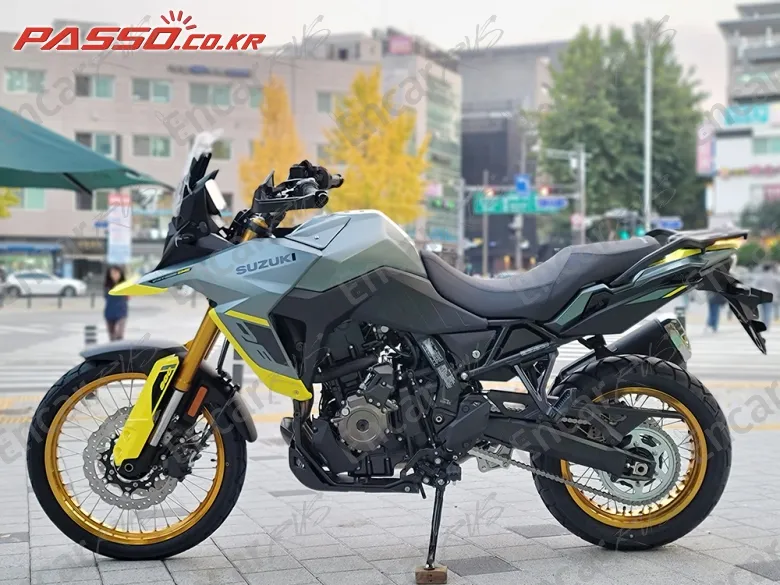 SUZUKI V STROM 800 DE - фото 1