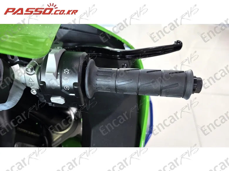 Kawasaki Zx 10 R - фото 3