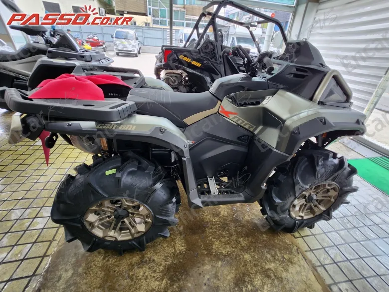 BRP CAN-AM OUTLANDER 1000 X MR - фото 0