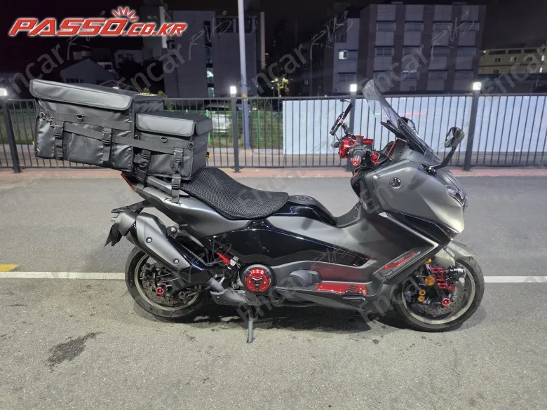 Yamaha T Max 560 - фото 0