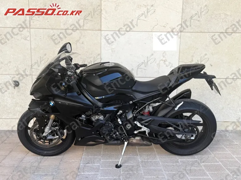 BMW S 1000 RR - фото 1