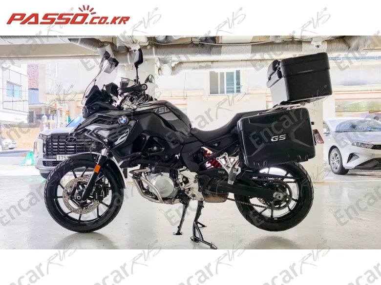 BMW F 750 GS - фото 1