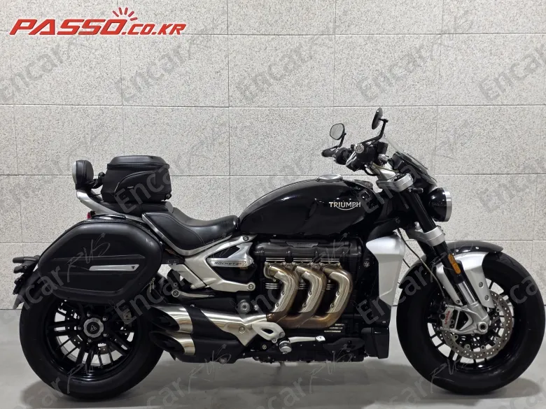 TRIUMPH ROCKET Ⅲ R - фото 0