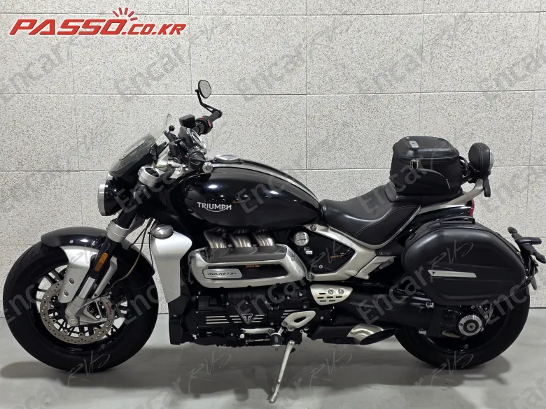 TRIUMPH ROCKET Ⅲ R - фото 1