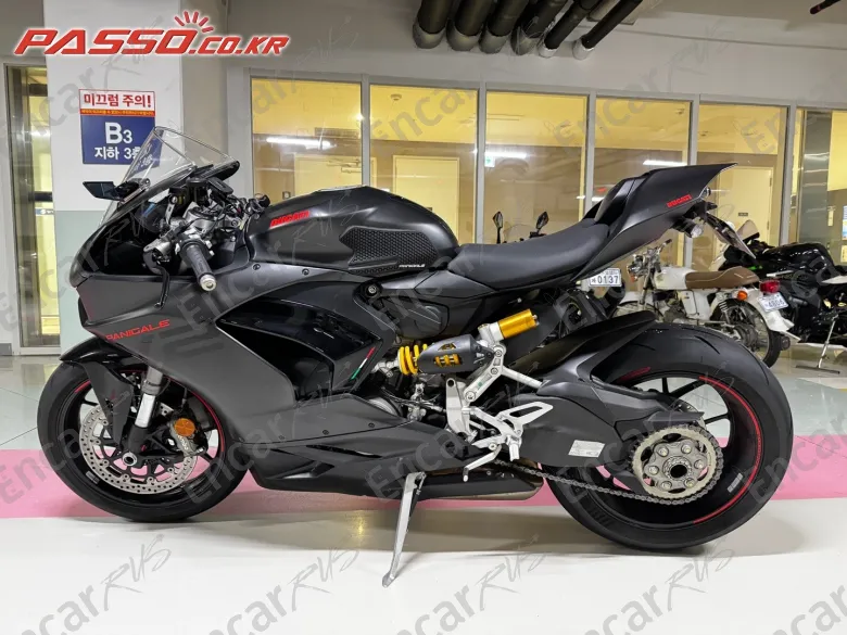 Ducati Panigale V2 - фото 1
