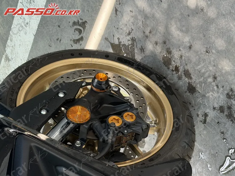 Yamaha T Max 560 - фото 6