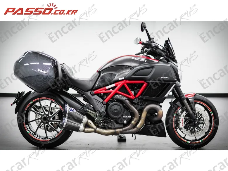 DUCATI DIAVEL CARBON - фото 0