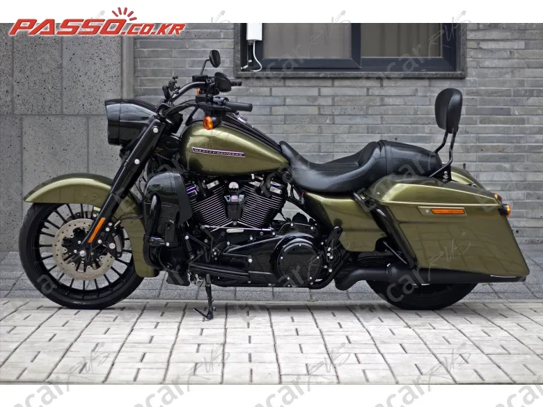 Harley-Davidson Road King Special - фото 1