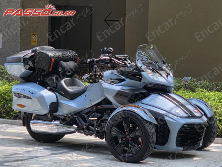 BRP CAN-AM SPYDER F3 LIMITED - фото 0