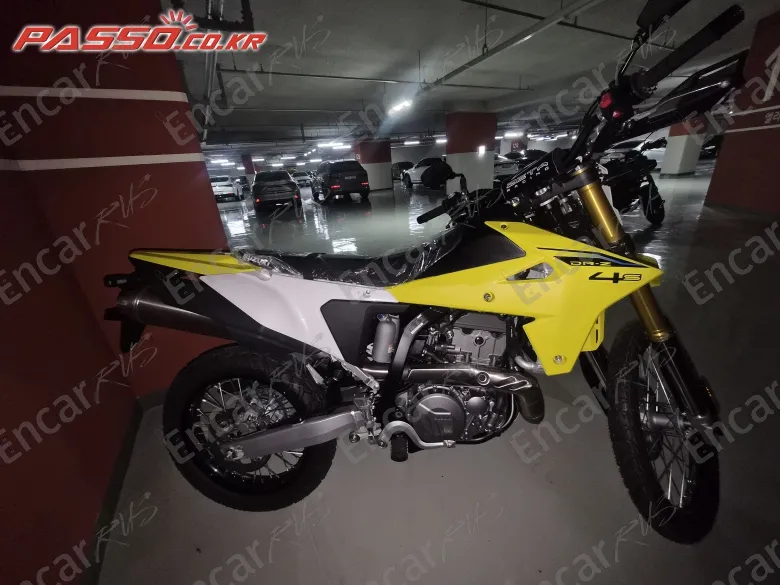 SUZUKI DR Z 4 S - фото 5