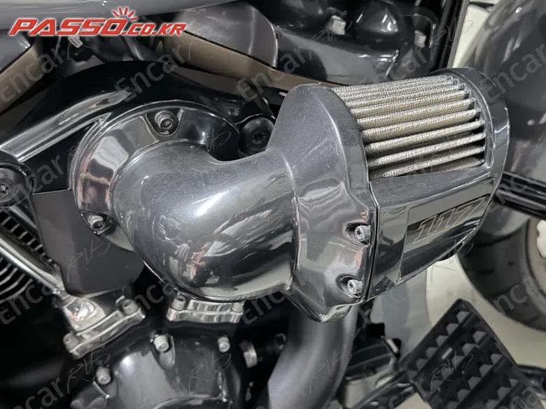HARLEY-DAVIDSON STREET GLIDE ST - фото 4