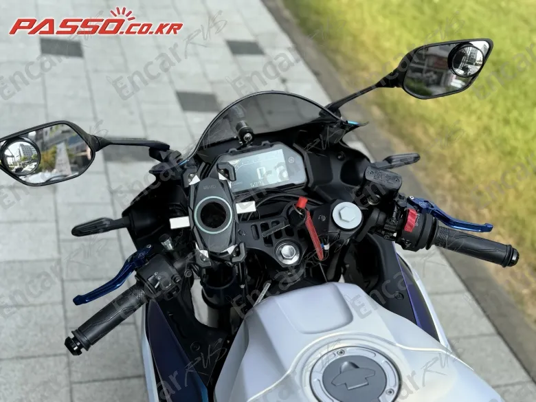 Yamaha Yzf R3 - фото 3