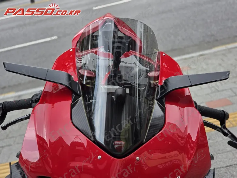 DUCATI PANIGALE V4 S - фото 2
