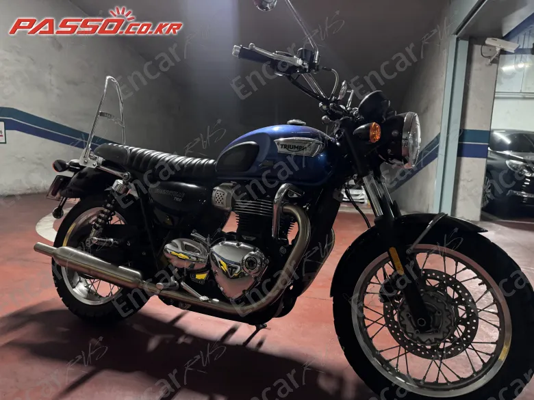Triumph Bonneville T100 - фото 0