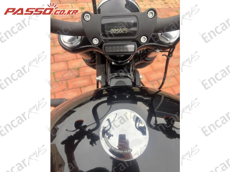 Harley-Davidson Street Bob 114 - фото 3