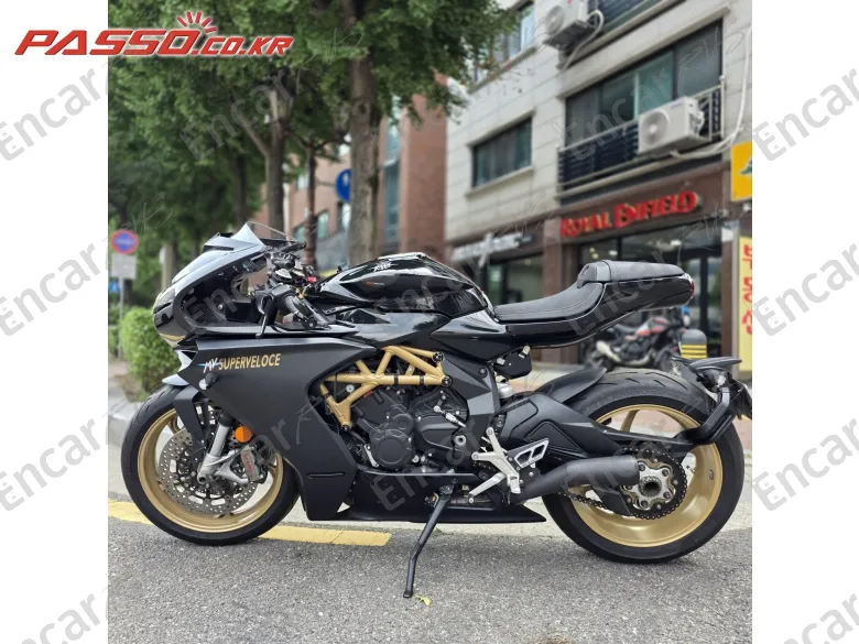 Mv Agusta Superveloce 800 - фото 1