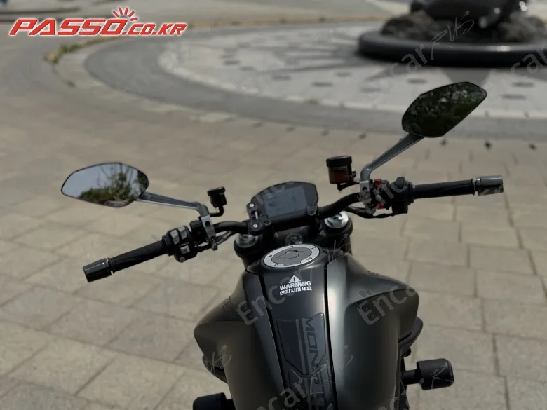 Ducati Monster 937 - фото 3
