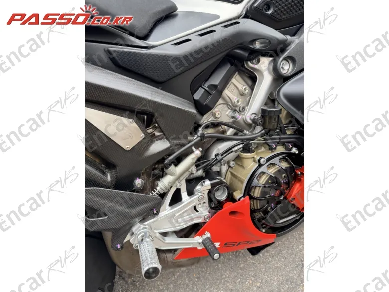 DUCATI PANIGALE V4 SP - фото 4