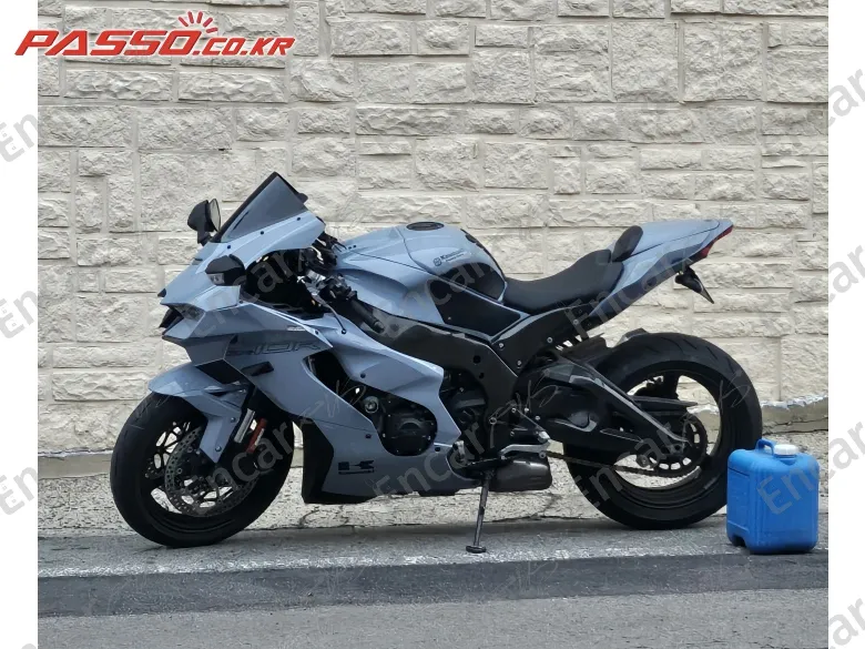Kawasaki Zx 10 R - фото 1