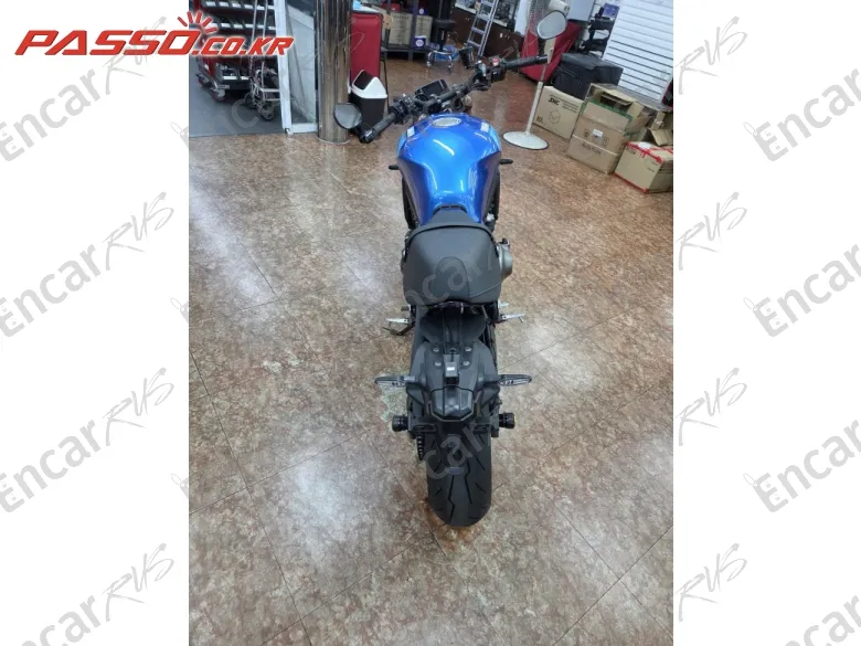 Yamaha Xsr 900 - фото 2