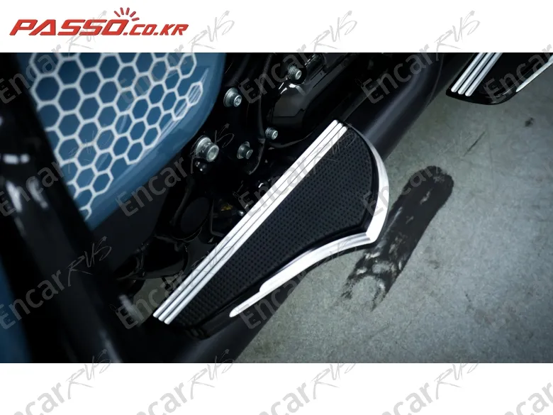 Harley-Davidson Road Glide St - фото 6