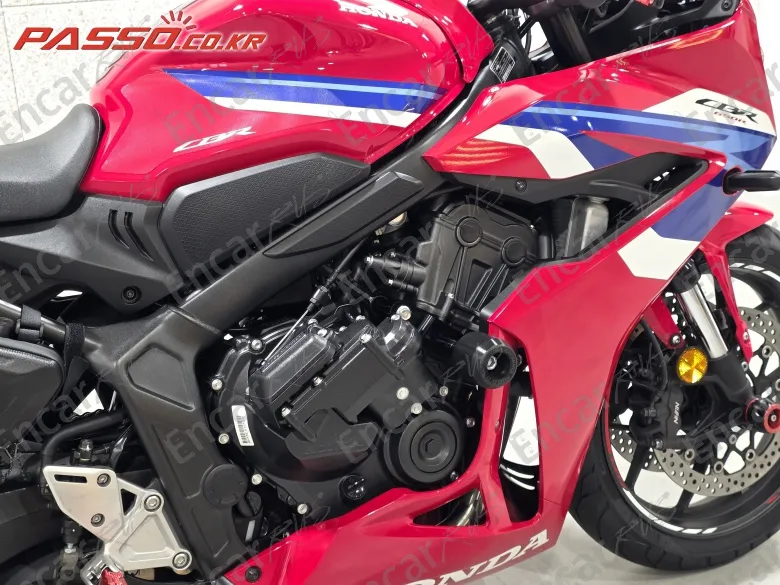 HONDA CBR 650 R E-CLUTCH - фото 4