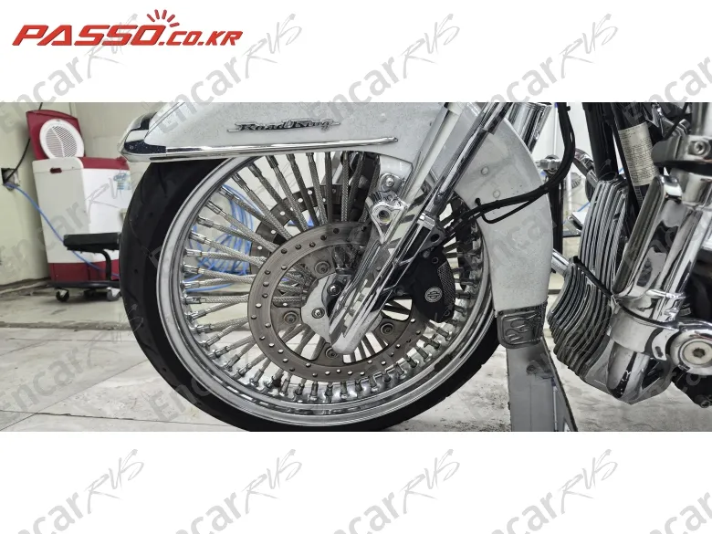 HARLEY-DAVIDSON FLHRS - фото 5
