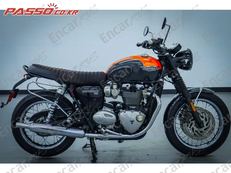 Triumph Bonneville T120 - фото 0