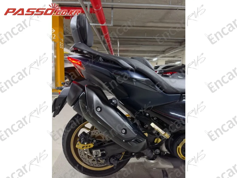Yamaha T Max 560 - фото 4