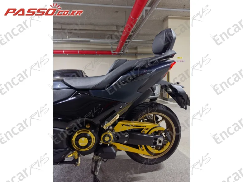 Yamaha T Max 560 - фото 5