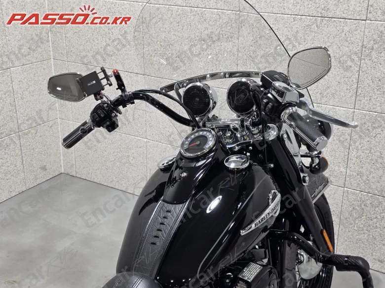 HARLEY-DAVIDSON FLSTC - фото 3