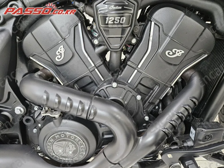 Indian Scout Bobber Limited - фото 4