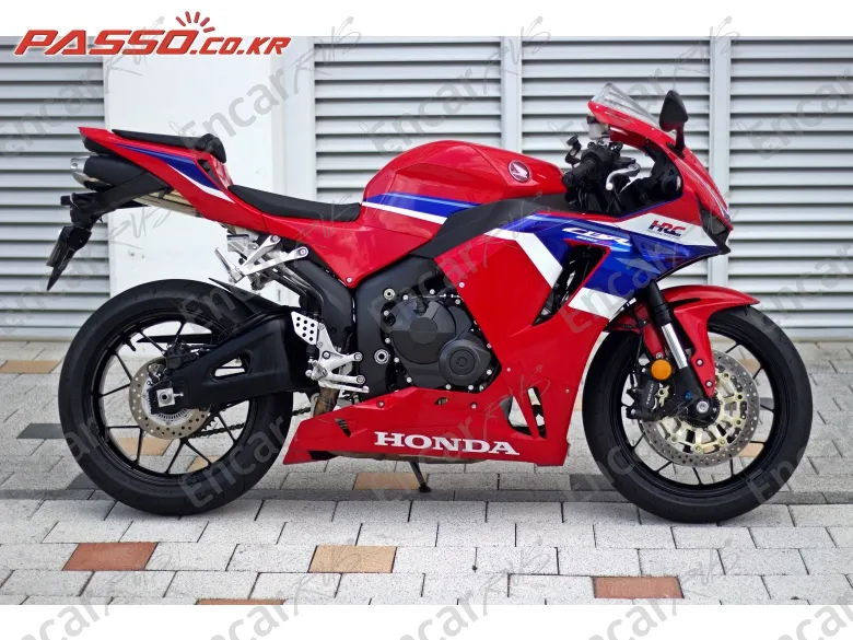 HONDA CBR 600 RR - фото 0
