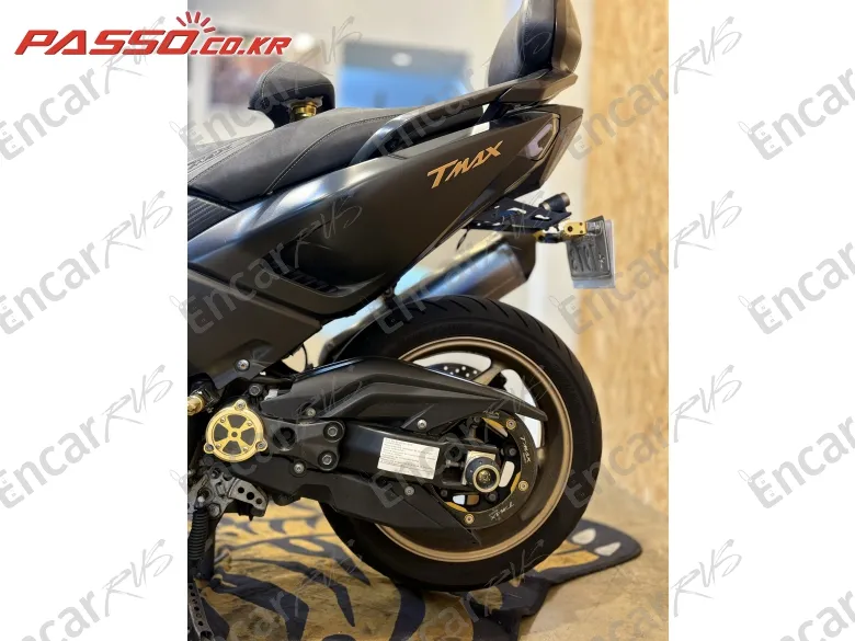 YAMAHA T MAX 530 - фото 5