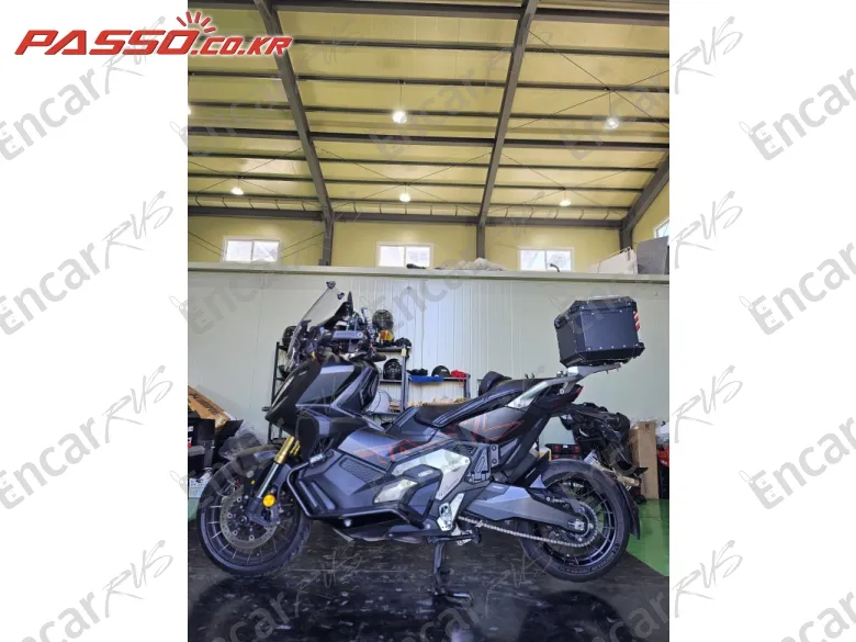 Honda X Adv - фото 1