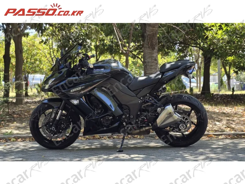 KAWASAKI Z 1000 SX - фото 1