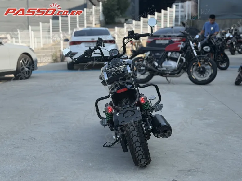 Indian Scout Bobber - фото 2