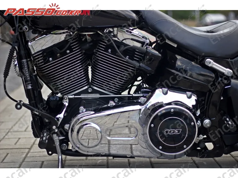 Harley-Davidson Breakout - фото 4