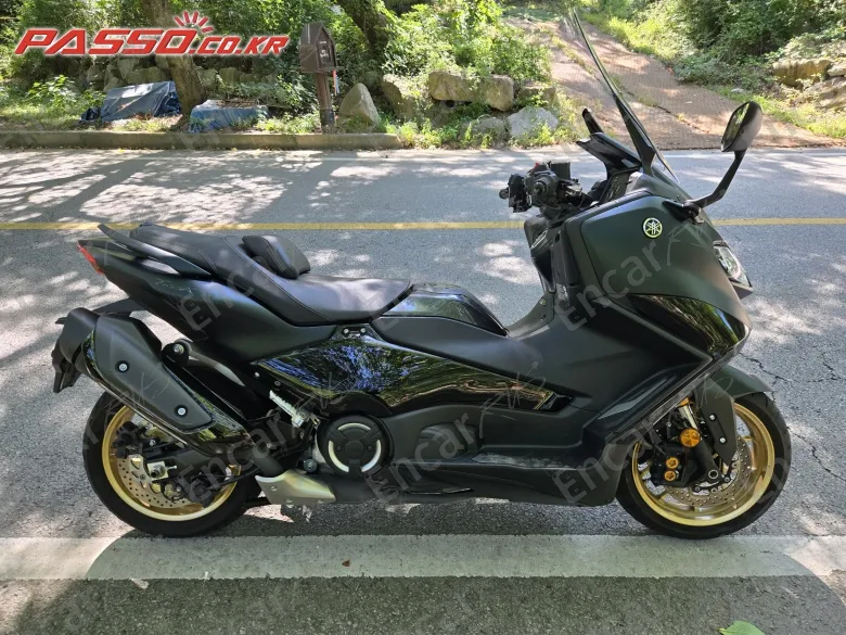 Yamaha T Max 560 - фото 0